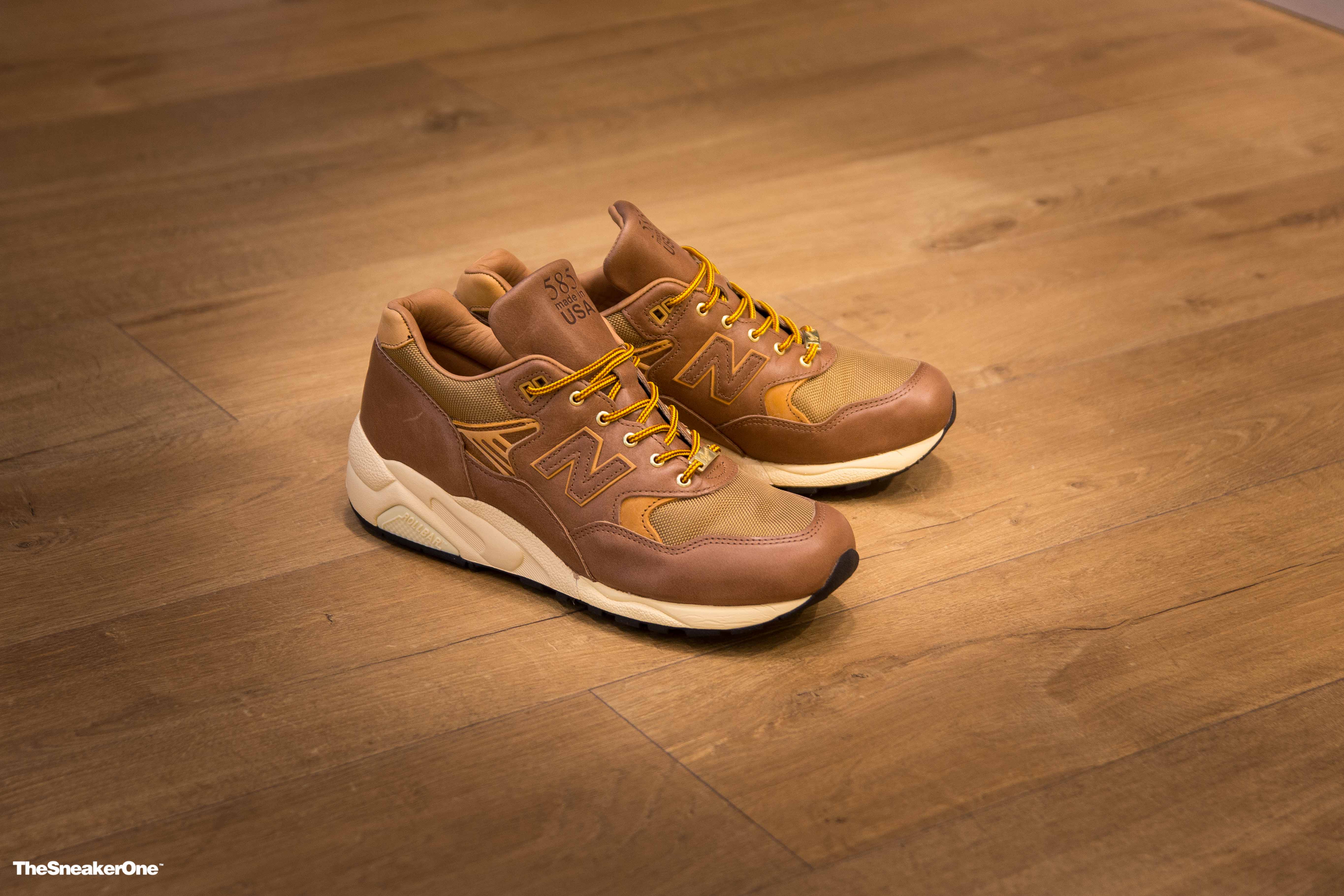 New balance store m585